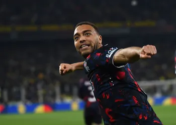 “He can be your biggest enemy” – Super Eagles star names former Chelsea & Man United boss as the best