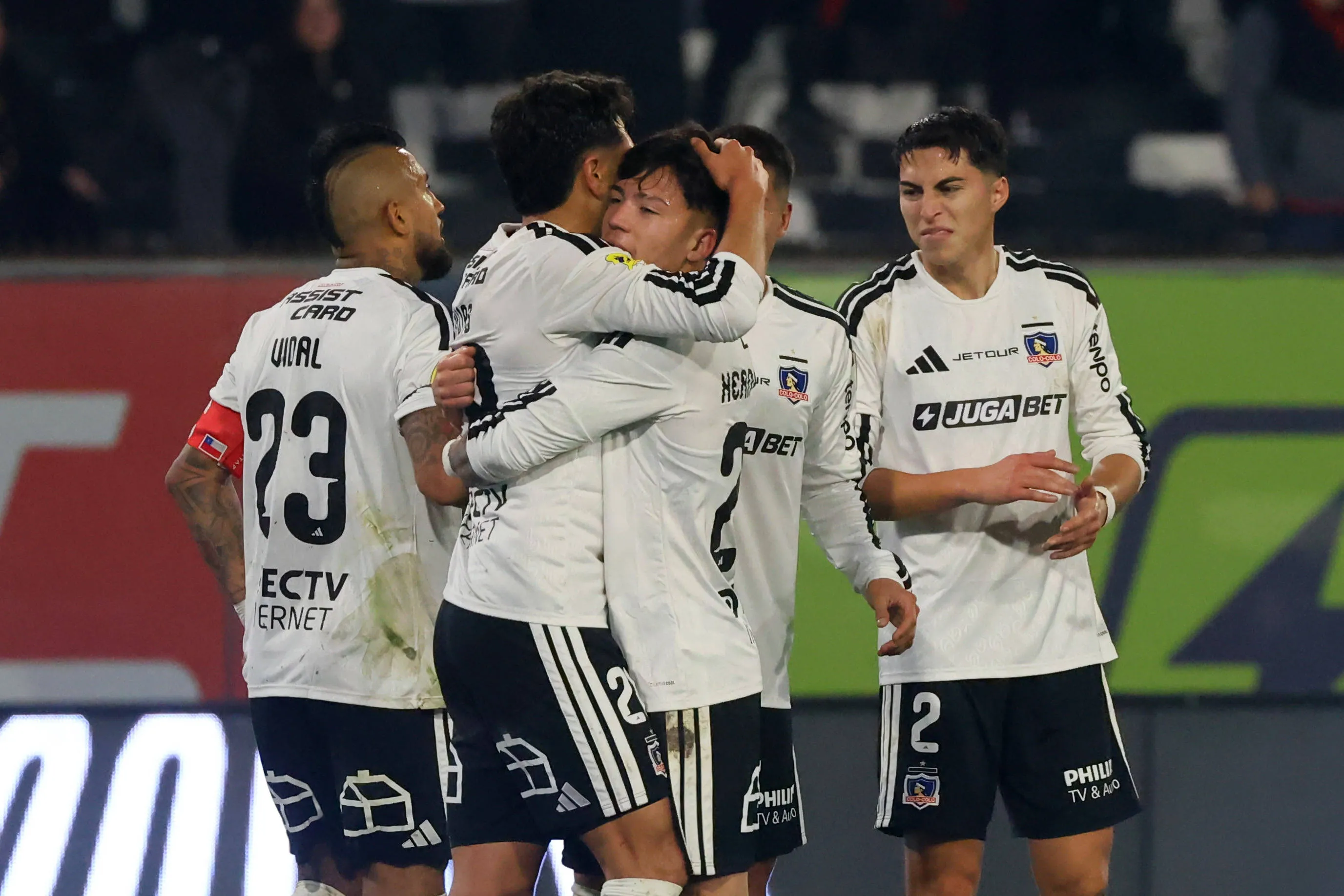 Nigerian winger asks Colo Colo for trial