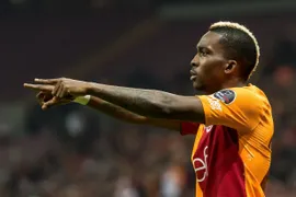 Everton plot surprise swoop for Nigerian midfield gem Uche