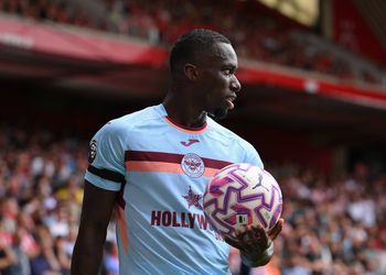 “Languishing” – Chelsea legend Mikel Obi predicts Manchester United’s position at the end of the Premier League season