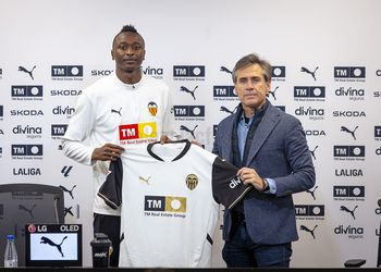 “We know he’ll help us” – Everything Valencia’s Sporting Director said about Sadiq Umar