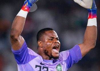 English team Brentford table 12-million-euro offer for Osayi-Samuel