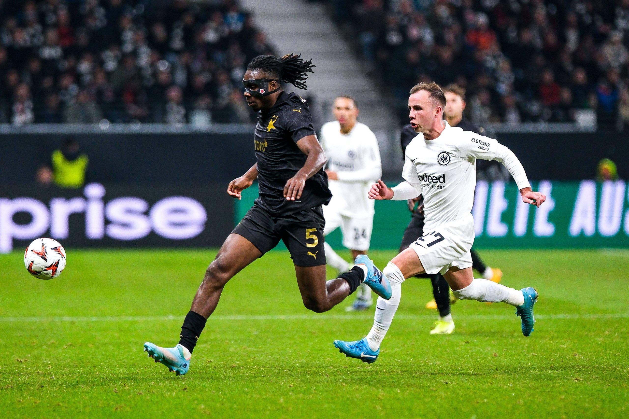 Igoh Ogbu, Slavia Prague. Photo by IMAGO