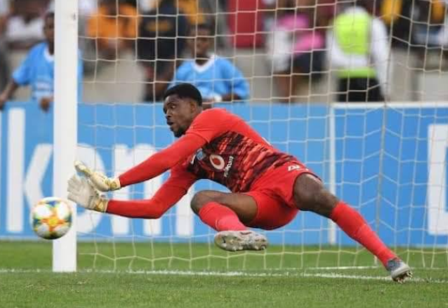 Transfer: Four PSL clubs queue up for Super Eagles goalkeeper