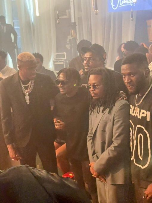 Olamide Baddo with Victor Osimhen, Victor Boniface, John Ogu, Obafemi Martins 