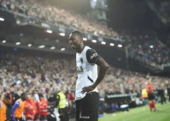Ex-Real Madrid striker advises Valencia coach to bench Sadiq Umar for 7-goal Spanish star