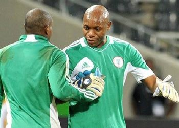 “I had to collect Enyeama’s boots” – Ex-Nigerian goalie reveals two memorable encounters with Argentina great Batistuta