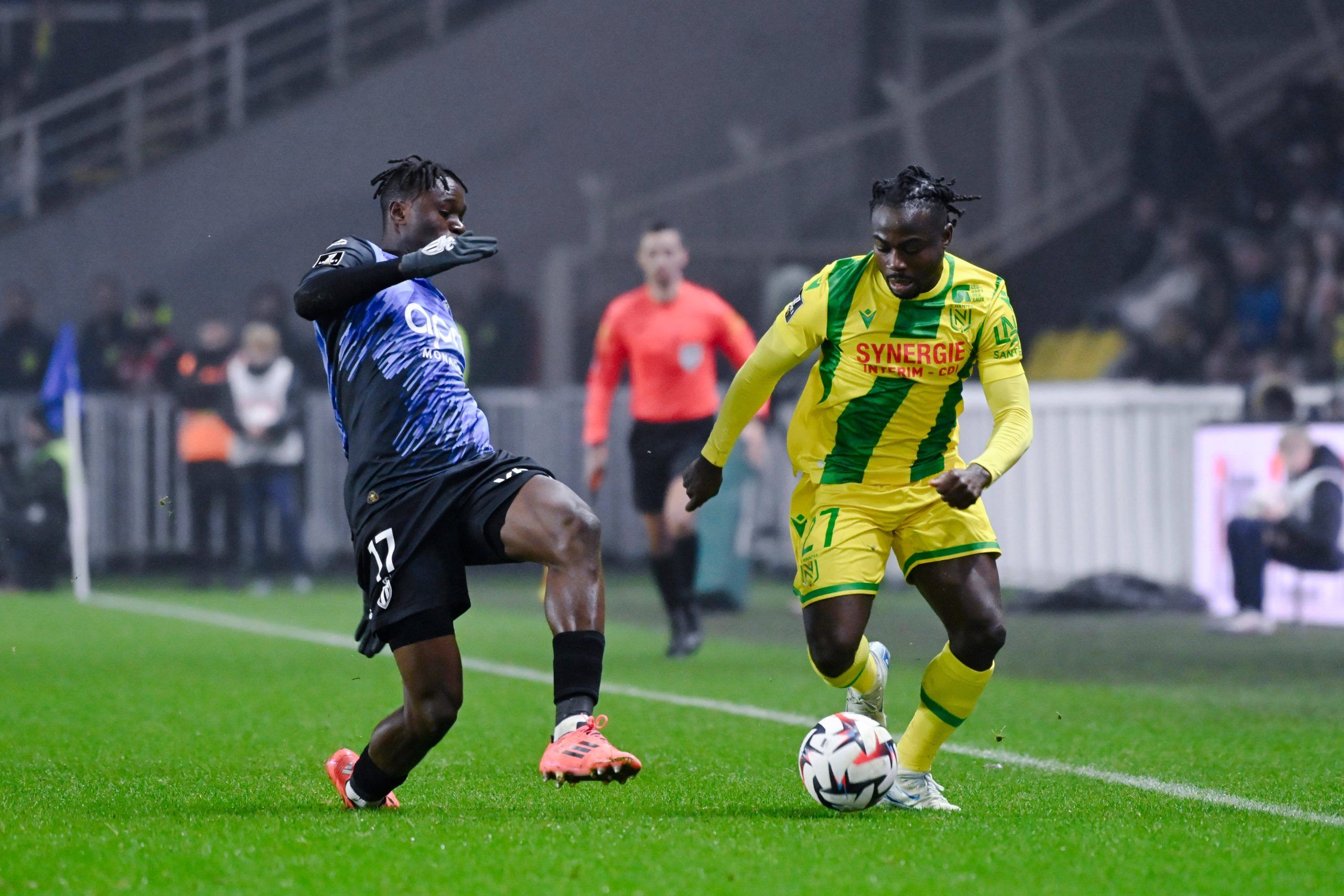 Moses Simon 27 - Nantes and Wilfried Singo