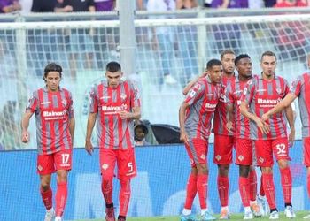 Super Eagles star bid farewell to teammates after Inter Milan clash ahead of possible EPL return