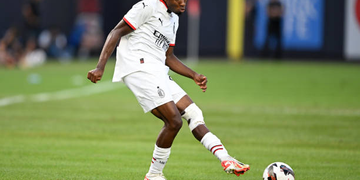 Man City close in on deal for defender of Nigerian descent