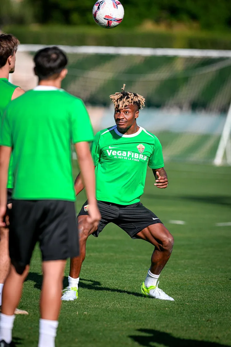 Nigeria and Elche midfielder John Nwankwo Donald 