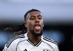 Femi Azeez: What has impressed Brighton coach about Nigerian star