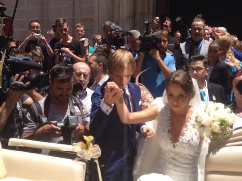 Rakitic weds Raquel