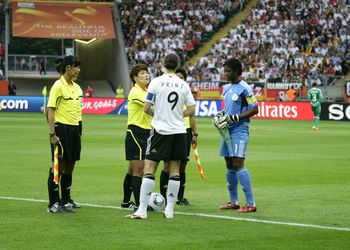 Nigeria: Chiamaka Nnadozie’s brilliant stop vs Liverpool wins WSL save of the month (WATCH)