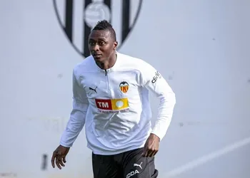 “One more step”- Real Sociedad forward Umar Sadiq hints at potential comeback date from injury