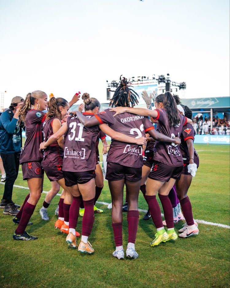 Esther Okoronkwo and her AFC Toronto mates 
