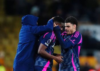 Taiwo Awoniyi’s future in doubt as Espirito Santo targets Chris Wood’s backup