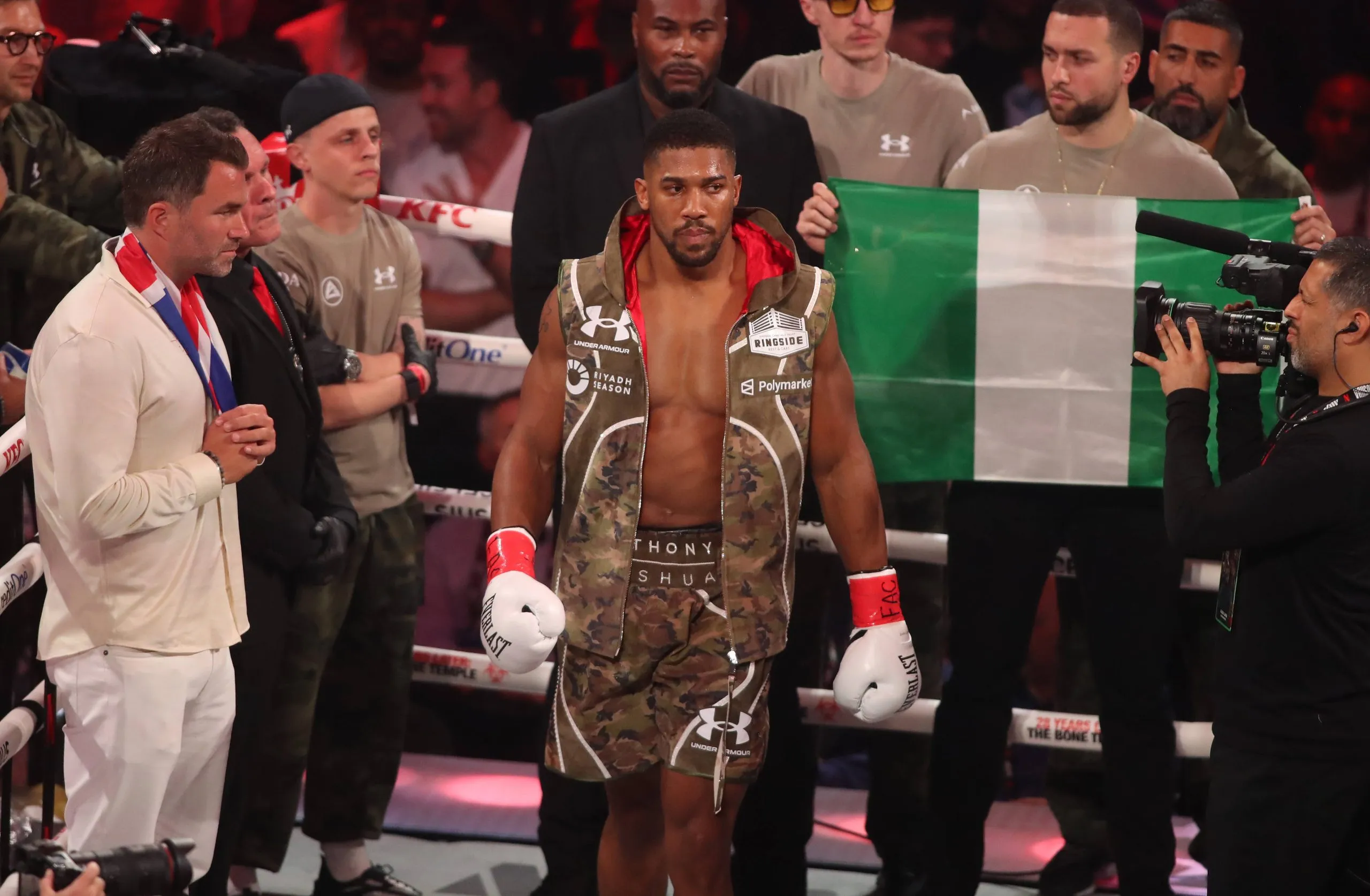 Anthony Joshua knockouts out Jake Paul