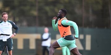 Bayer Leverkusen, Villareal, Roma in race for Nigerian kid-wonder with 2 winners vs Barcelona