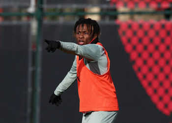 Watch: “Money on my mind”- Rafael Leao and Chukwueze vibe to Asake’s song after big win over Real Madrid