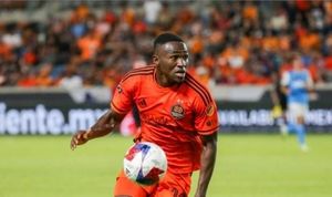 WATCH: Awodesu & Aliyu punished by Suarez masterclass as Inter Miami humble Houston Dynamo