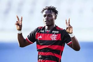 “A real torment for defenses” – Award-winning Nigerian gem Ogundana tipped for greater heights in Brazil