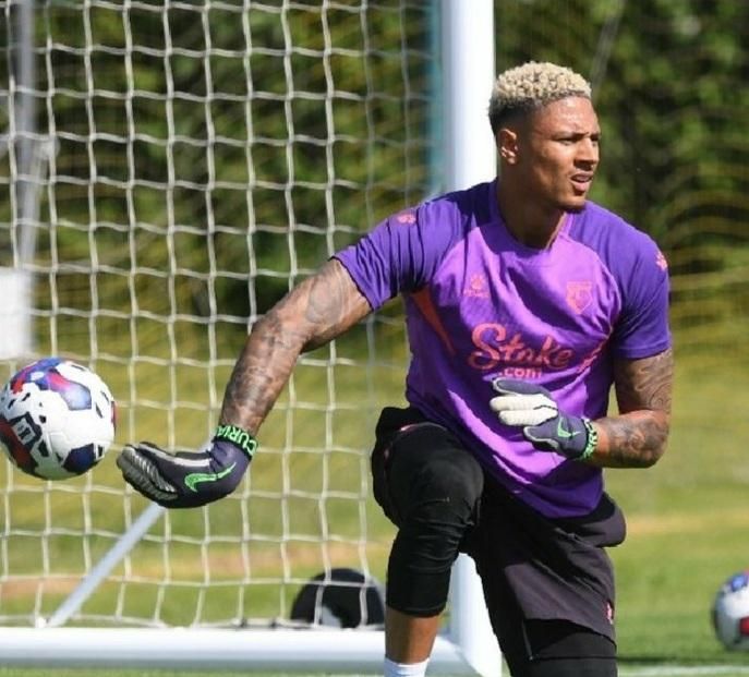 Report: Award-winning Super Eagles goalie set to follow Isaac Success, Troost-Ekong’s path