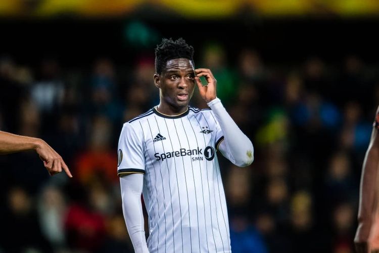 David Akintola makes first impact in England as Hull City collapse at Bristol City