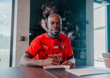 FC Midtjylland sign Nigeria-eligible goalkeeper Ovie Ejeheri on a five-year deal from Arsenal