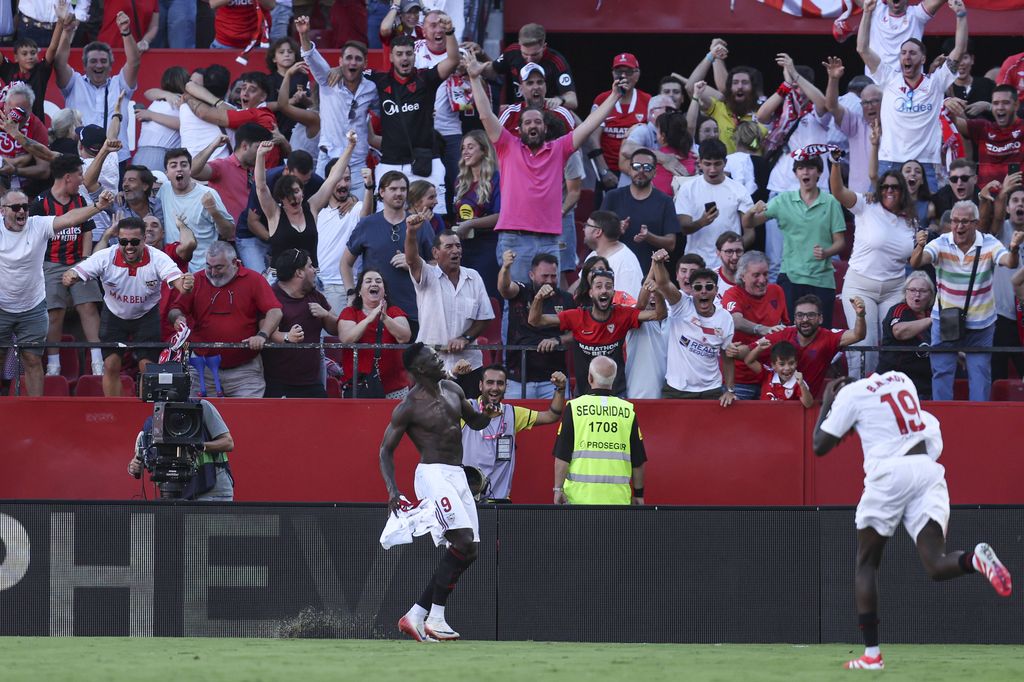 Akor Adams celebrates goal during the La Liga EA Sports match between Sevilla FC and FC Barcelona played at Ramon Sanchez Pizjuan Stadium on October 5, 2025 in Sevilla, Spain