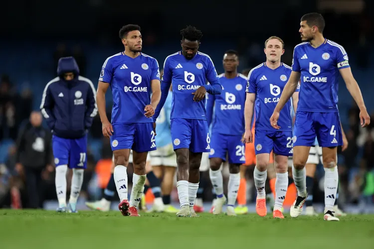 Can Ndidi’s Leicester survive relegation? Ruud Van Nistelrooy has his say