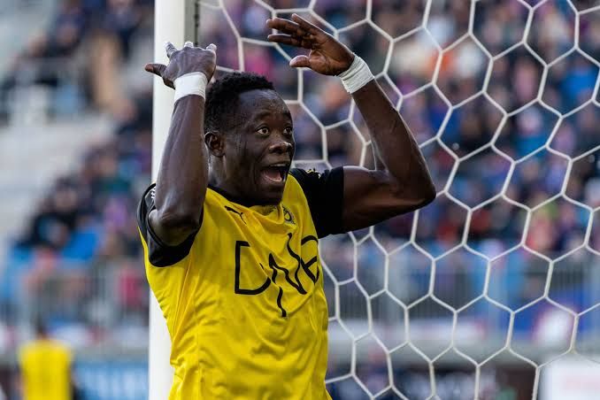 Bologna banking on Chelsea delay to steal 15-goal Nigerian striker from Montpellier’s grasp