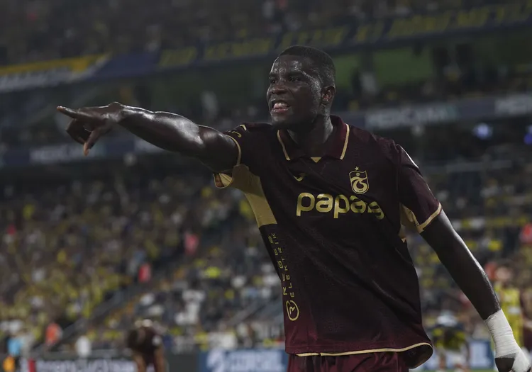 Trabzonspor’s Paul Onuachu refuses personal praise after breaking record in Fatih Karagümrük win