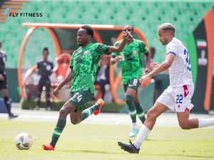 Photo: Alhassan Yusuf and Troost-Ekong return to Super Eagles training- Trouble for Cameroon?
