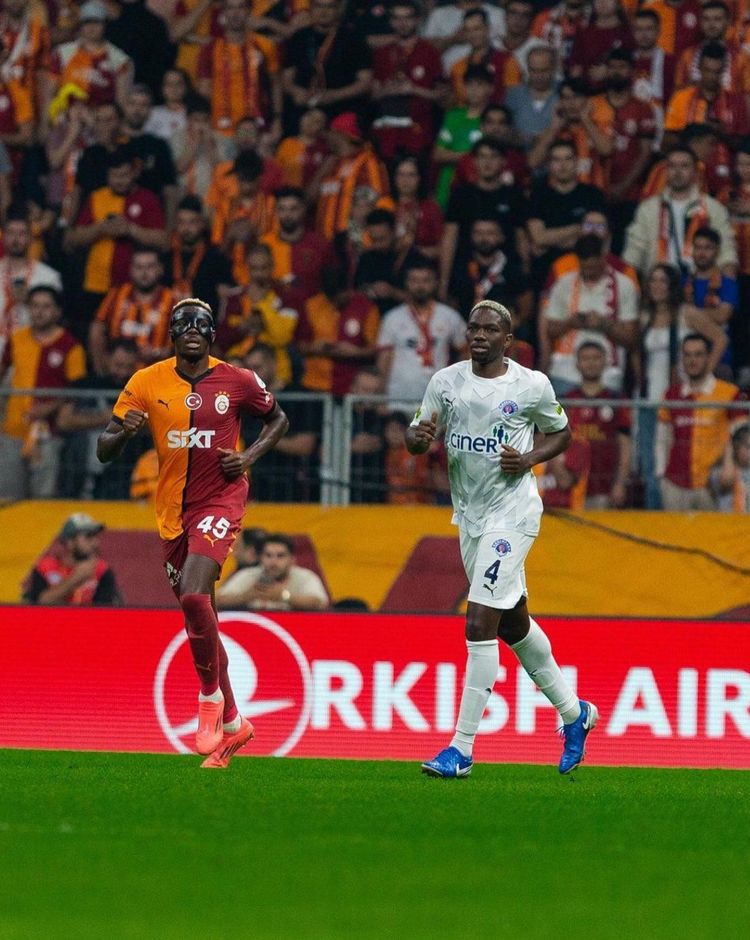 Super Eagles stars Victor Osimhen and Kenneth Omeruo 