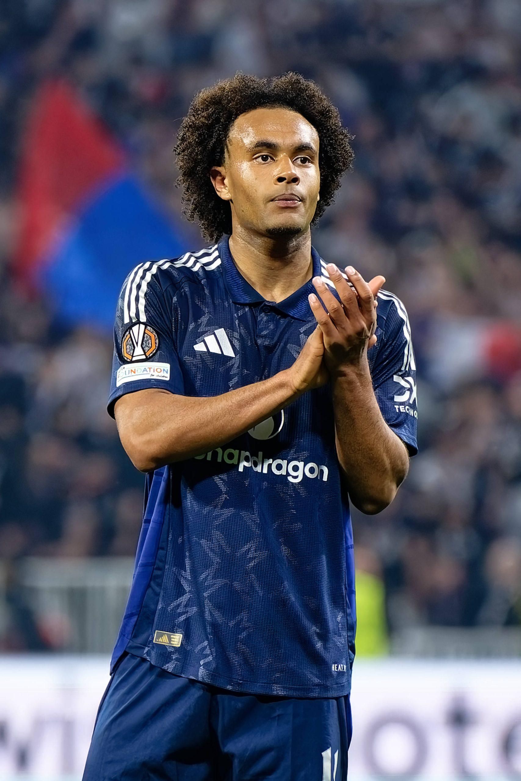 Joshua Zirkzee for Manchester United