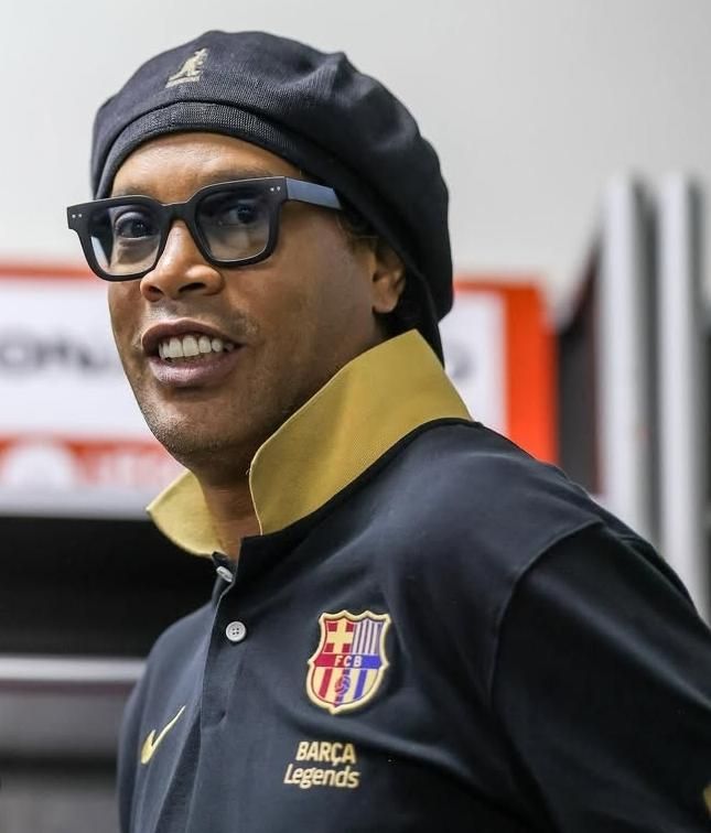 Barcelona Legend Ronaldinho