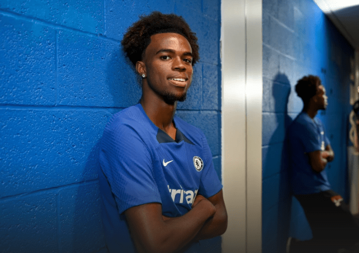 Chelsea sign Carney Chukwuemeka