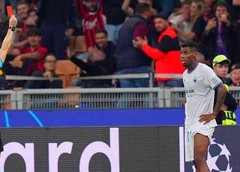 “He is more intelligent than that”- Club Brugge boss defends Raphael Onyedika after dismal showing in Conference League semifinal against Fiorentina