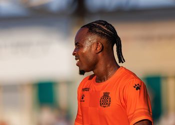 Nigeria’s Onyemaechi lands in Greece after Olympiacos survive late Fenerbahce, Benfica transfer battle