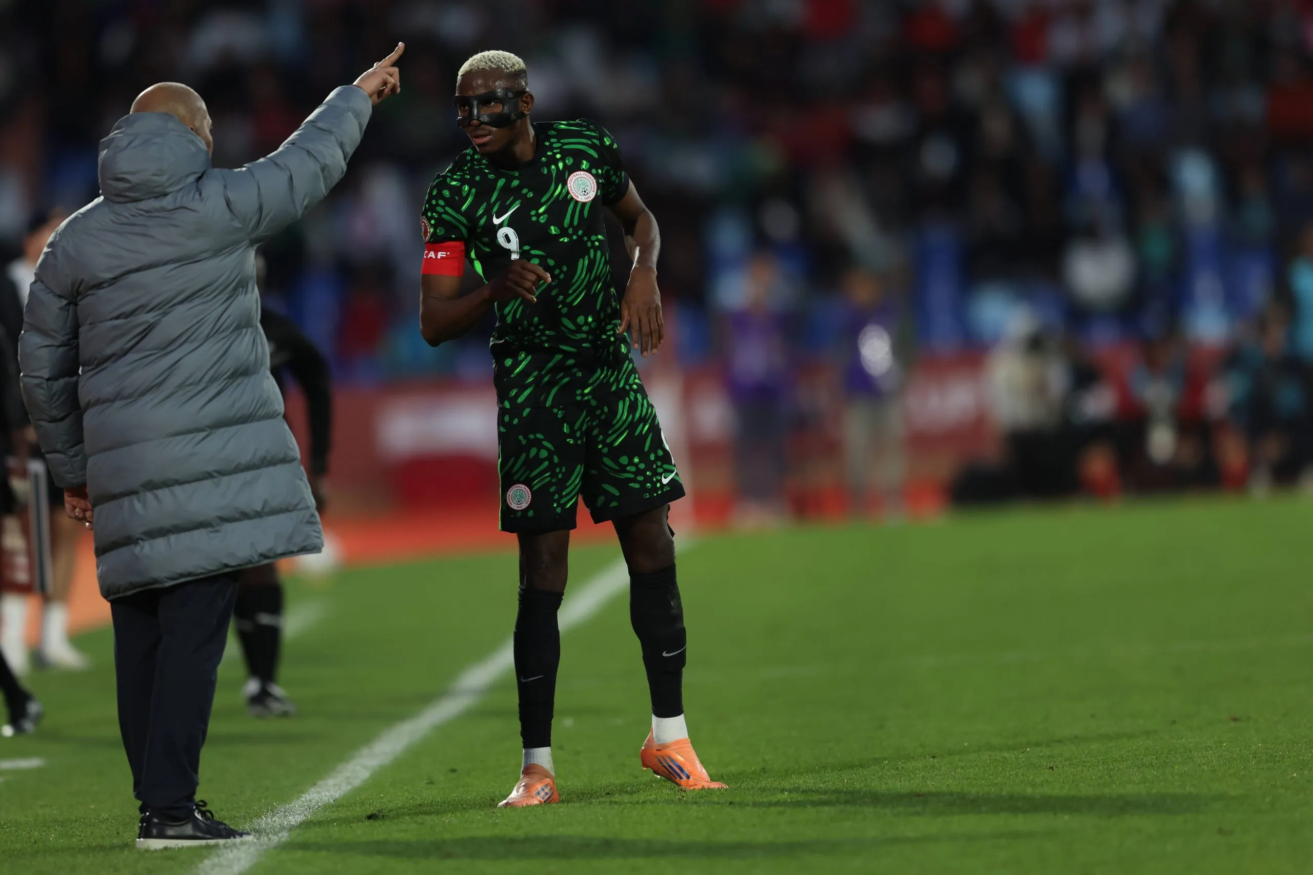 Victor Osimhen, Eric Chelle during the Africa Cup Of Nations Quarter-final match between Algeria and Nigeria