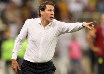 Luciano Spalletti: Struggling London club weighs Osimhen’s manager for coaching role 