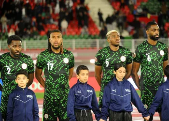 Premier League club with ex-Arsenal star plotting January swoop for Fisayo Dele-Bashiru