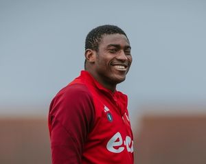 Did Taiwo Awoniyi add extra weight while injured? Nottingham Forest star reacts