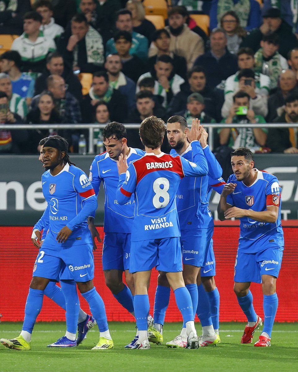 Ademola Lookman and Atletico Madrid teammates