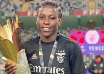 Nigeria’s best tackler at the World Cup powers Benfica to Super Cup SF triumph over Sporting Braga