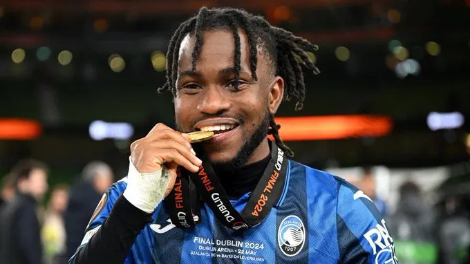 Report: Arsenal set to outpace Liverpool with €50 million plus star defender offer for Ademola Lookman