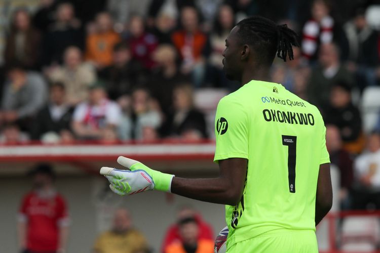 Wrexham goalkeeper Arthur Okonkwo 