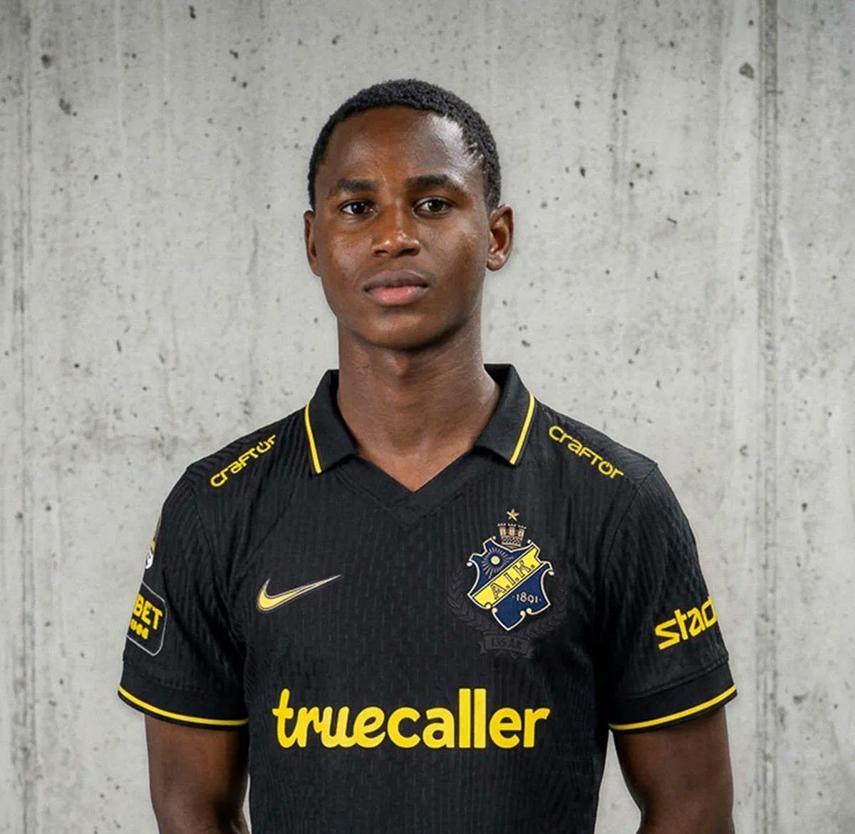 Oreoluwa Agbenla signs for AIK Stockholm