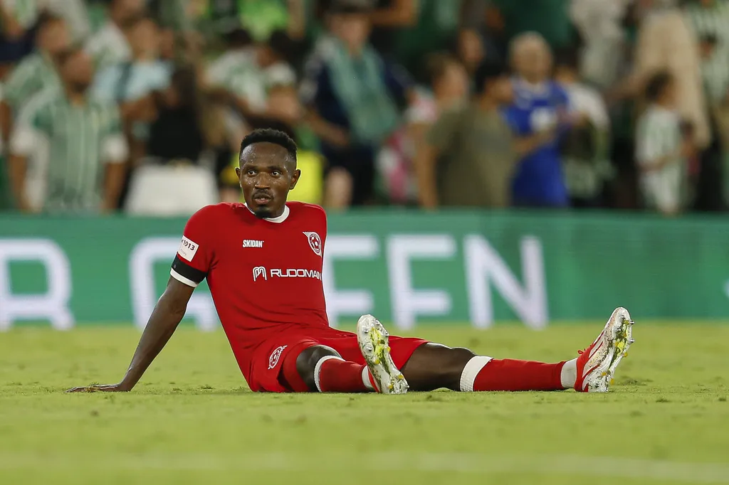 Djihad Bizimana of FC Kryvbas Kryvyi Rih during the match between Real Betis and FC Kryvbas of UEFA Conference League match played at Benito Villamarin Stadium on August 29, 2024, in Sevilla, Spain